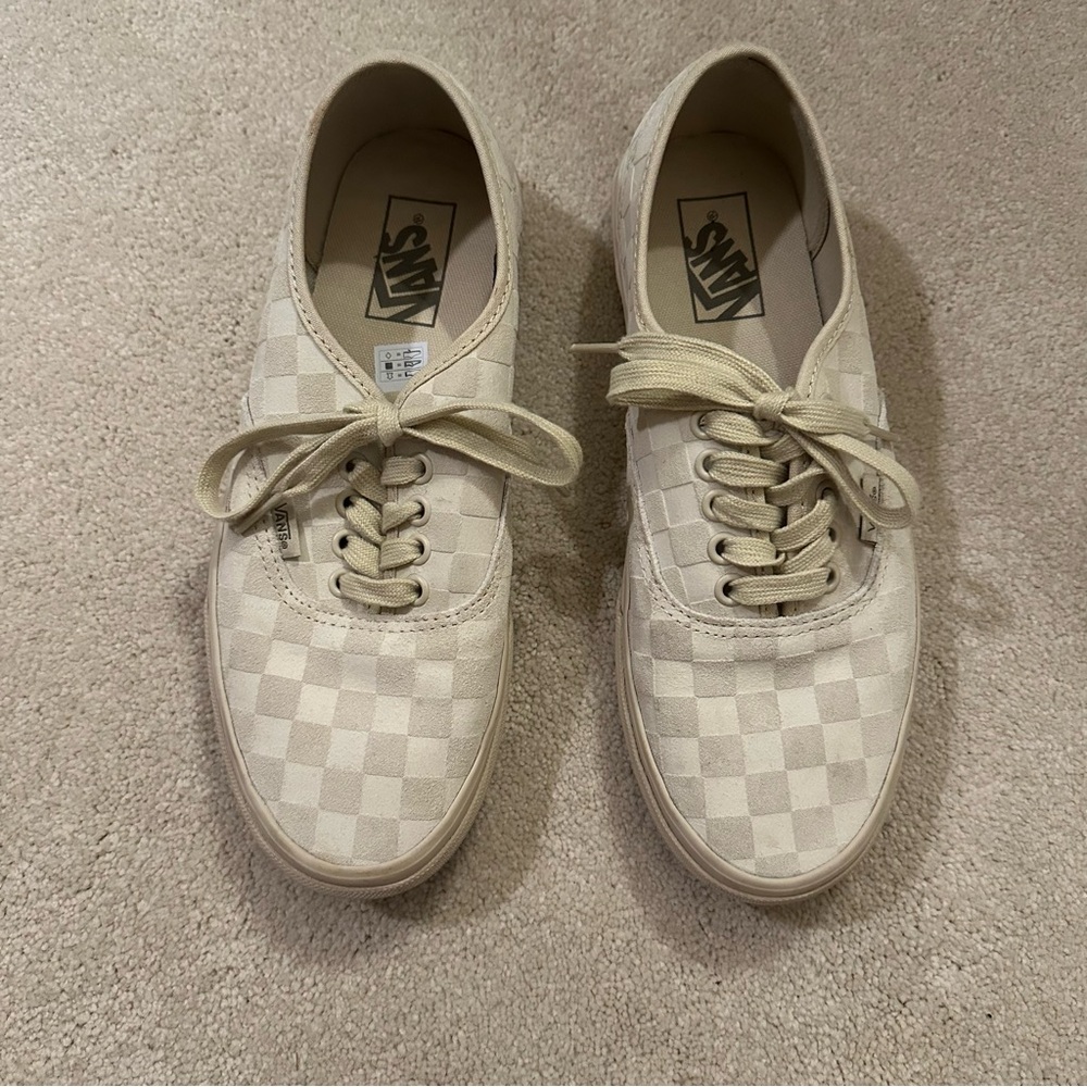Vans Beige Checkered Sneakers - Picture 2 of 8